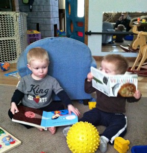 2 boys