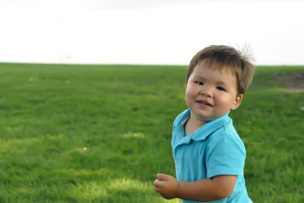 boy, son, little boy, boy running for photo, Jennifer Paradee Photography