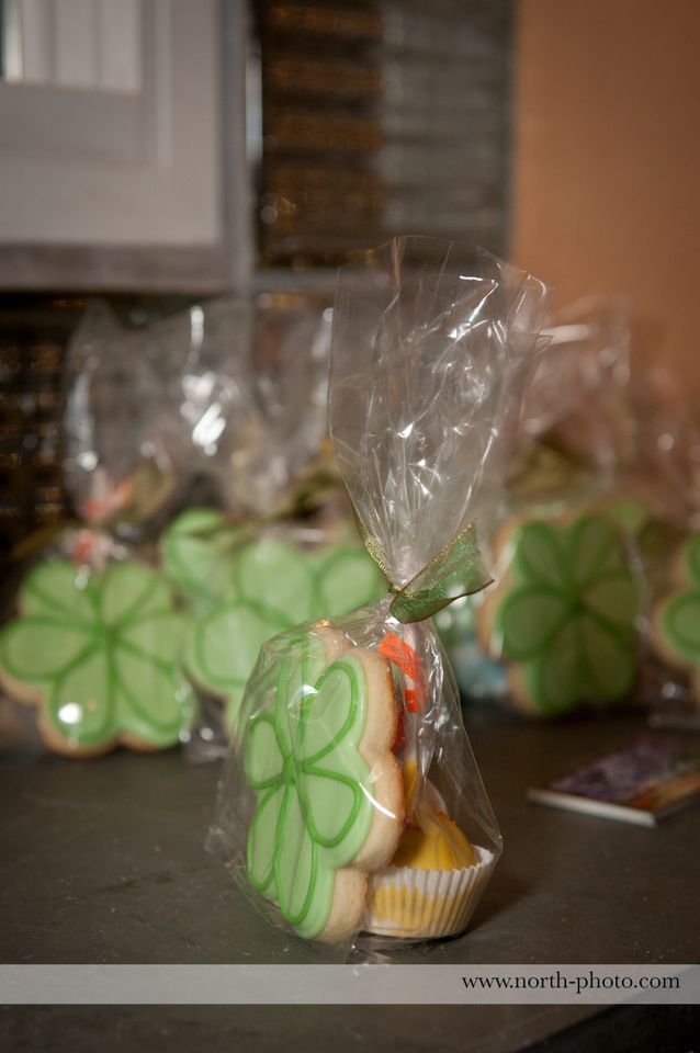 cookies, sugar cookies, BVTMB sugar cookies, green flower cookies