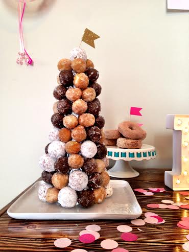 donut tree, mini donuts