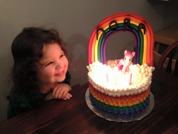 Nora and her cake