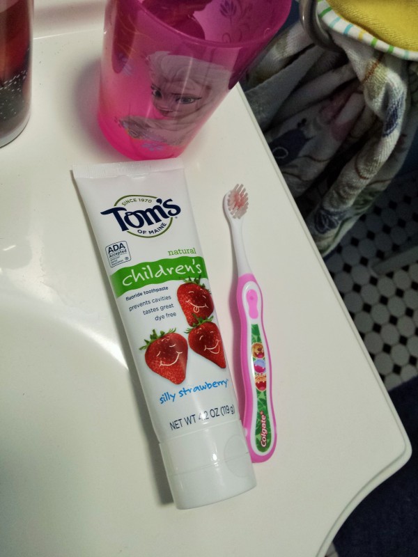 Childrens all natural toothpaste