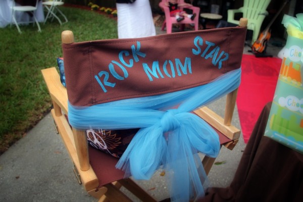 Power Mom Don’t Care! Releasing Your Inner Honey Badger power mom chair