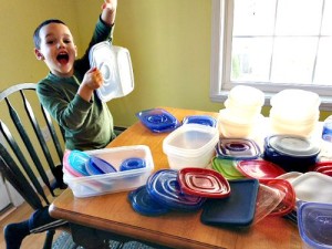 boy, talbe, tupperware
