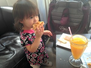 child, sandwich, orange juice