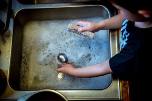 Child roommates can help with age-appropriate chores.