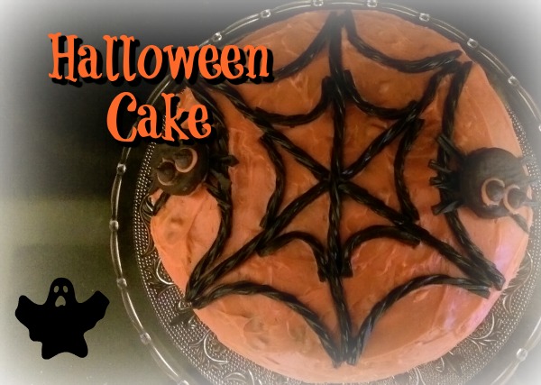 Halloween spiderweb cake