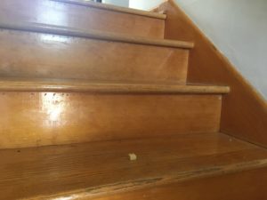 mom injuries, lego, stairs