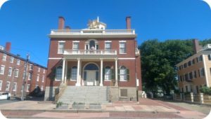 custom house