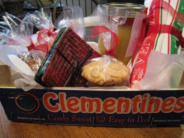 holiday budgeting, upcycling, budget holiday, gift giving, holidays, Christmas