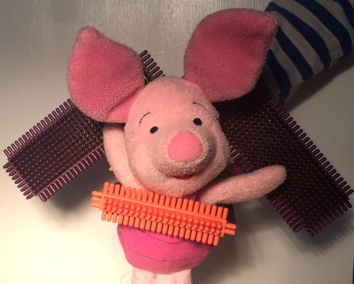 Building Blocks and Creativity: Building a Jetpack for Piglet Piglet with a Bristle building blocks jetpack