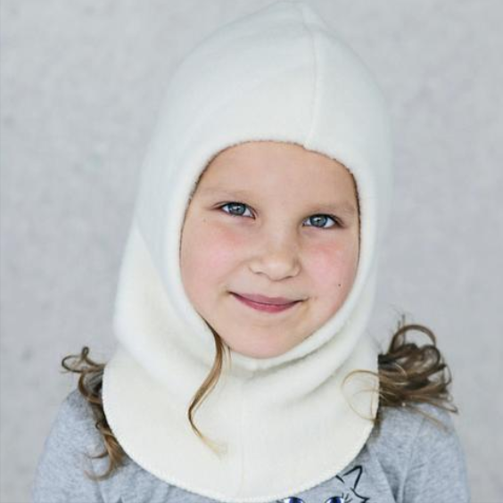 Danish Wool Bacalava keeps kids warm.