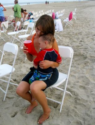 mom toddler comfort anxious