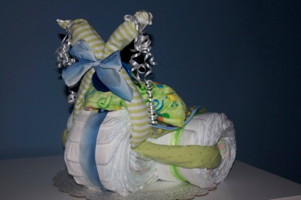 diaper cakes make great baby gifts