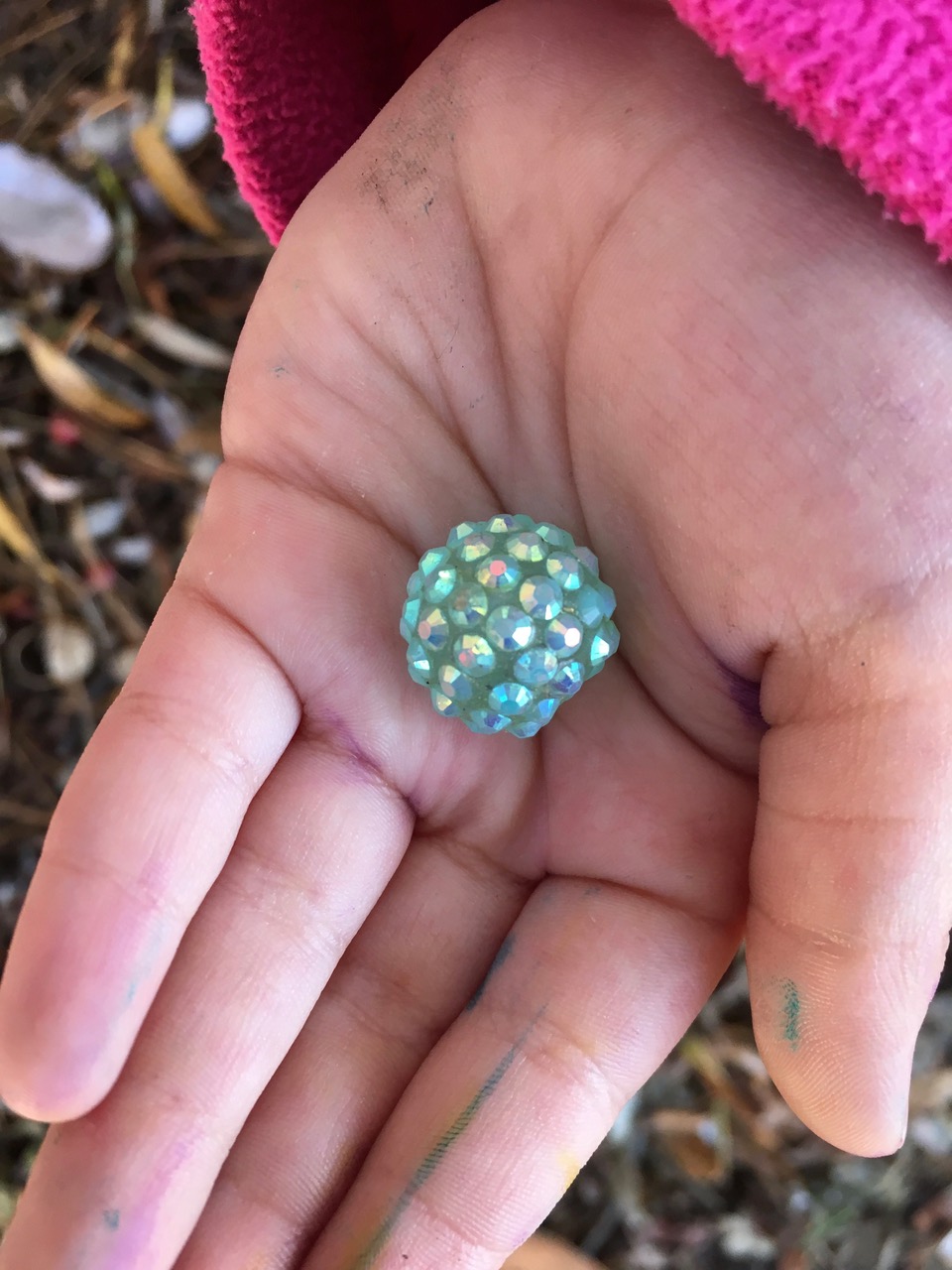 hand bead