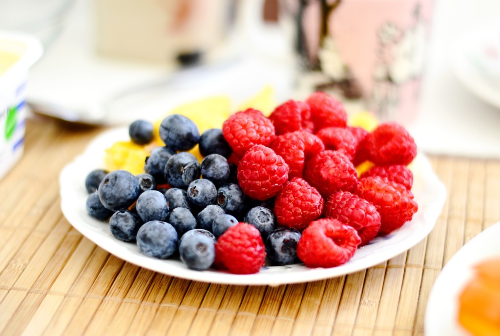 allergy-friendly fruit plate