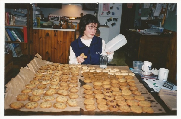 nursing, breastfeeding, cravings, nursing cravings, food, cookies, baking