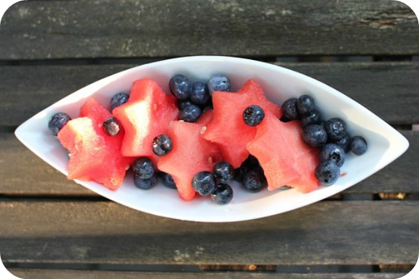 fruit plate for birthday treats
