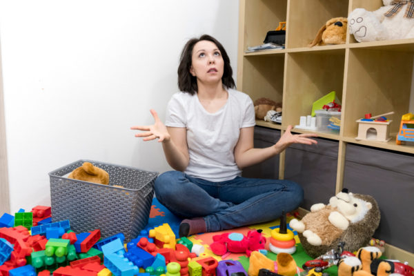 Kids’ Decluttering Checklist: Small Jobs You Can Give Them to Help Tidy Up mom, cleaning, organizing