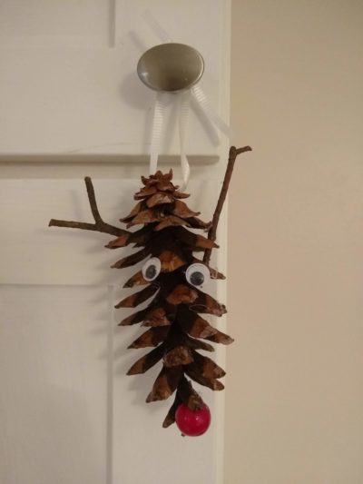 Pinecone crafts Rudolph pinecone ornament