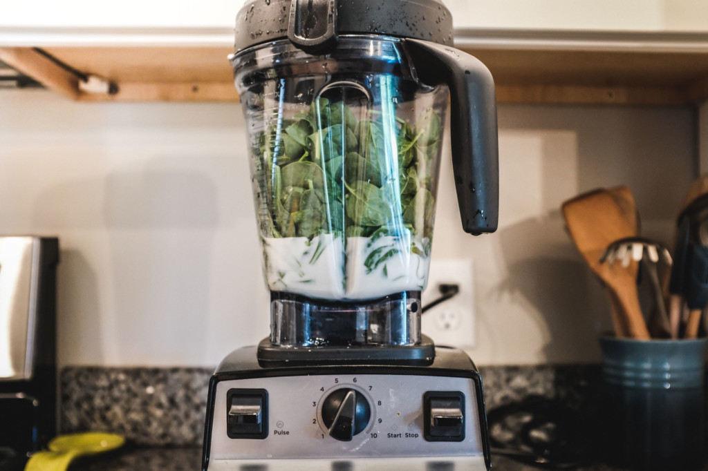 Favorite Muffin Recipe: spinach in a blender for spinach muffins