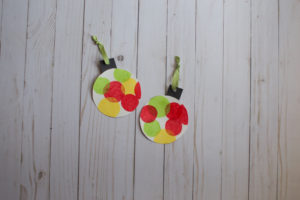 toddler friendly Christmas crafts
