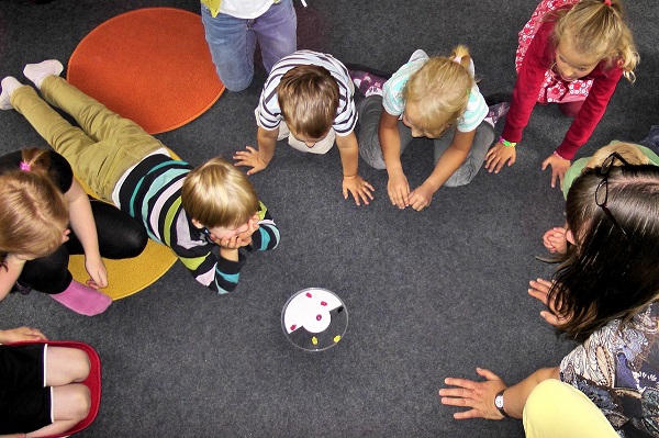 working mom, stay at home mom, meet the team, playgroups