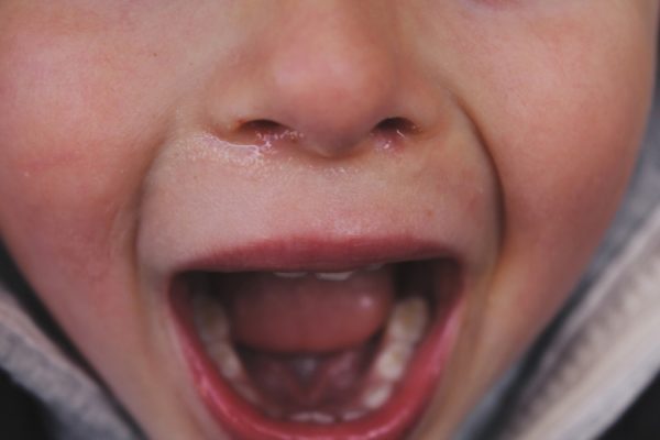 A Divorced Mom’s Daily Challenges from Having Only One Set of Hands