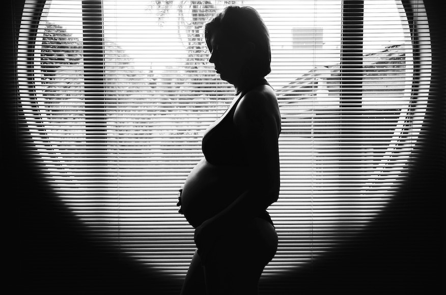 Get Out, Baby! Ways to Induce Labor When You’re Full Term Full term pregnant woman