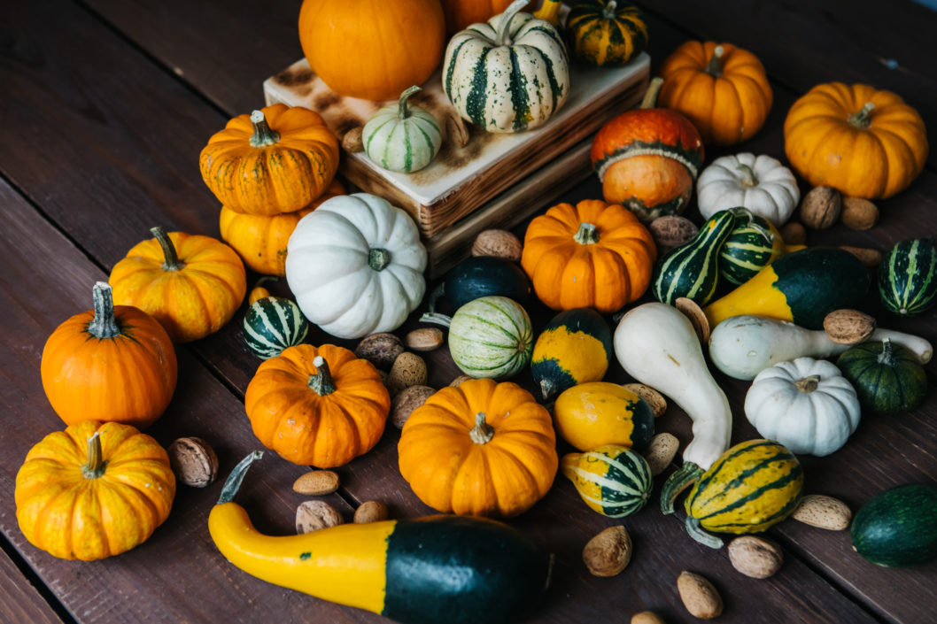 Delicious and Healthy Turkey Chili Stuffed Delicata Squash Mummies