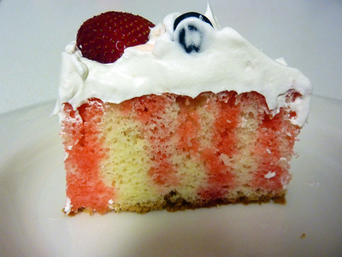 strawberry cake slice