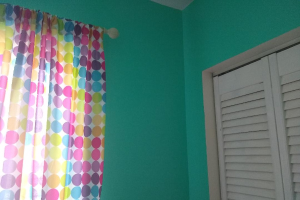 how to paint kids' rooms