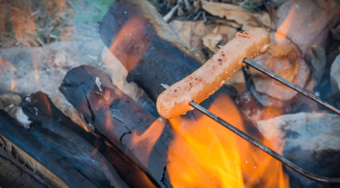 Campfire Food – Delicious and Easy Treats to Cook Over Fire Campfire Food - Delicious and Easy Treats to Cook Over Fire