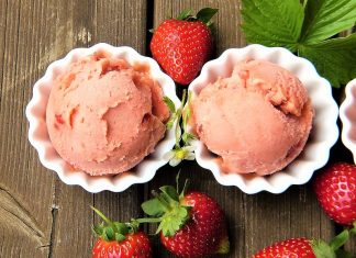 Ice Cream Maker – Create Your Own Delicious Treats