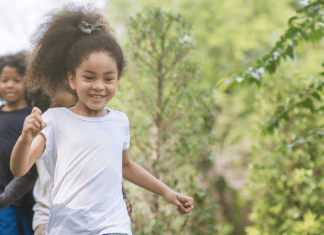 3 Low Cost Activities to Do with Your Preschooler in Vermont Young girls running outside