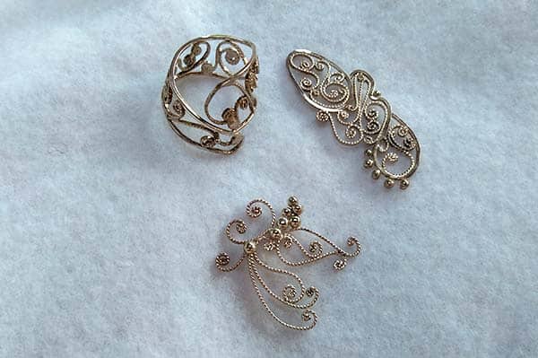 Tinkering as meditation with silver wire