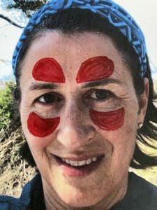 The paranasal sinus diagrammed on a woman's face