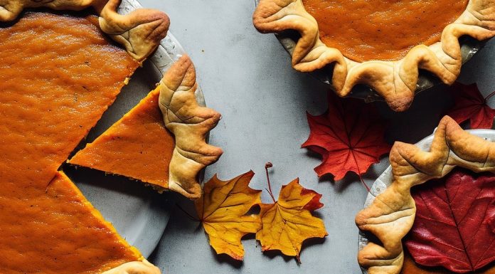 3 Steps for a Festive and Manageable Thanksgiving Meal for Small Families
