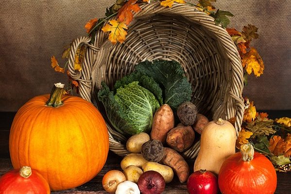 Thanksgiving cornacopia filled with seasonal veggies.
