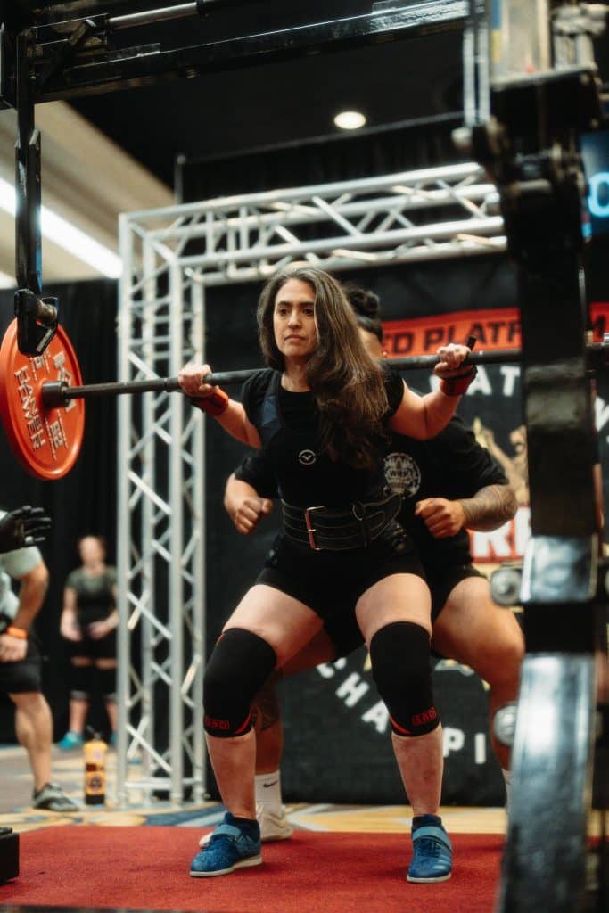 woman lifting weights
