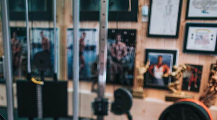 Why Moms Should Lift Weights
