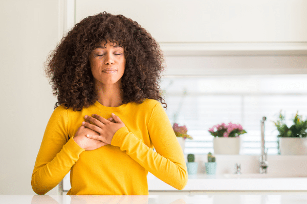 a woman practices gratitude