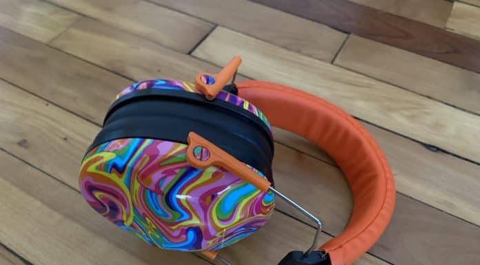5 Things Not to Say to Parents of Autistic Children things not to ask parents of autistic kids include why is your kid wearing headphones