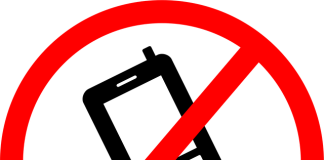 School Cell Phone Ban Promotes Distraction-Free Education school cell phone ban